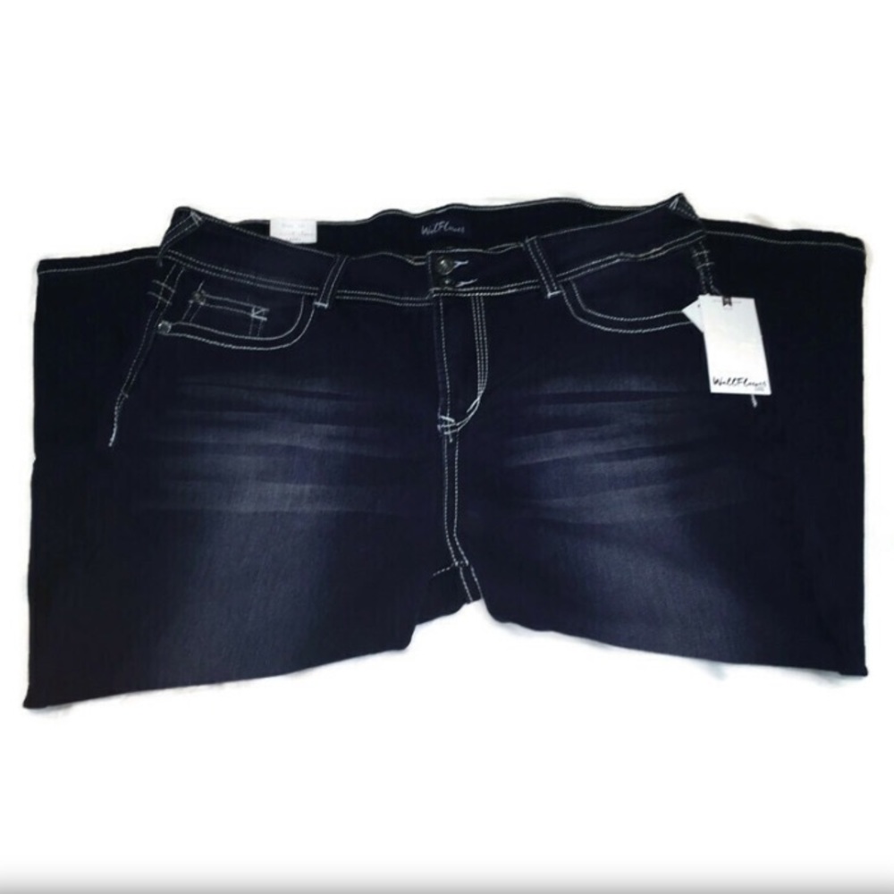Luscious Curvy Wallflower Luxe Capri